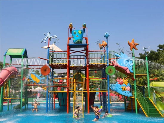 Medium Size Water Playground